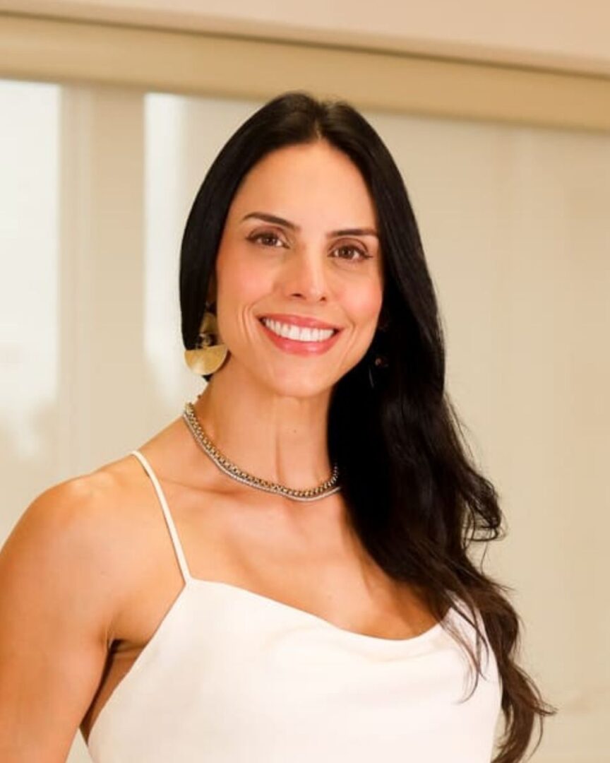 Dra. Renata Lisboa