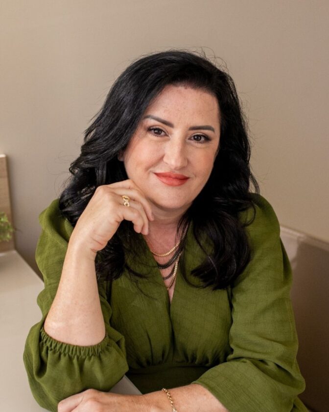Dra. Lilian Carvalho